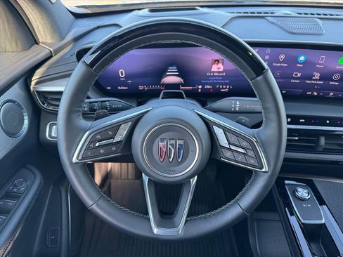 Certified 2025 Buick Enclave Avenir w/ Super Cruise Package image 9