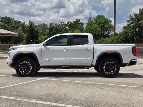Used 2026 GMC Canyon AT4 w/ AT4 Premium Package AWD/4WD image 7