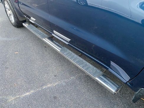 Used 2020 Chevrolet Silverado 1500 LTZ image 11