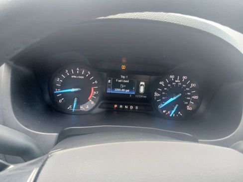 Used 2017 Ford Explorer XLT FWD image 31