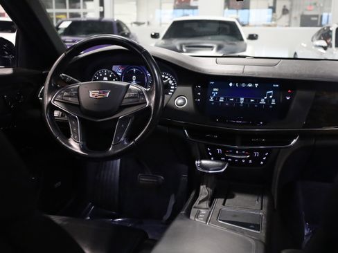 Used 2018 Cadillac CT6 Luxury image 34