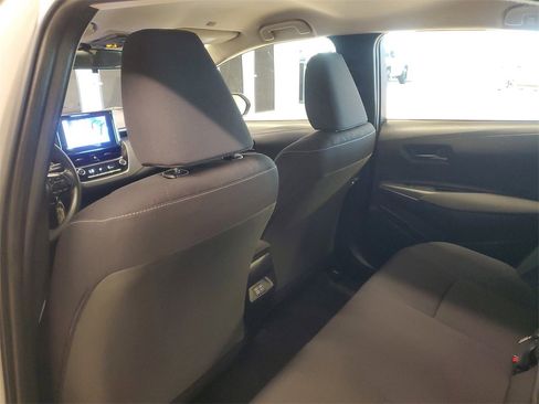 Used 2023 Toyota Corolla LE image 11