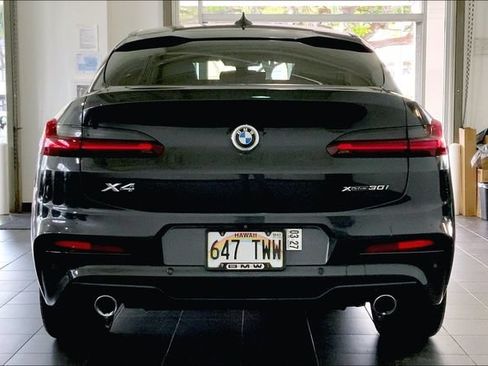 Used 2019 BMW X4 xDrive30i w/ M Sport Package 2 AWD/4WD image 4
