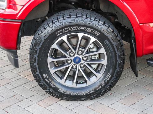 Used 2019 Ford F150 XLT w/ Equipment Group 302A Luxury image 13