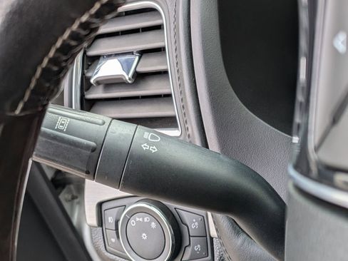 Used 2016 Ford Explorer Platinum AWD/4WD image 19