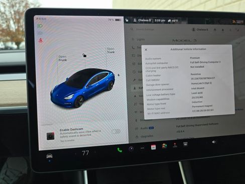 Used 2018 Tesla Model 3 Long Range image 52