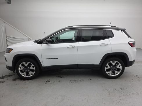 Used 2022 Jeep Compass Limited AWD/4WD image 8