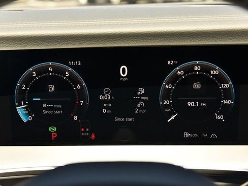 New 2026 Volkswagen Tiguan SE R-Line AWD/4WD image 12