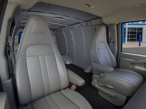 New 2026 Chevrolet Express 2500 w/ Driver Convenience Package RWD image 17