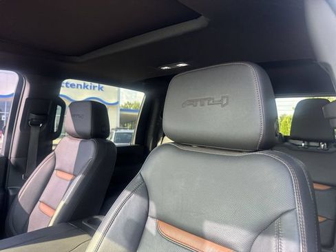 Used 2023 GMC Sierra 3500 AT4 w/ AT4 Premium Plus Package AWD/4WD image 11