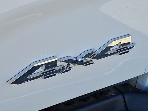 Used 2024 RAM 2500 Tradesman w/ Chrome Appearance Group image 26