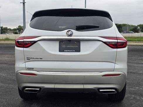 Used 2021 Buick Enclave Premium w/ Sun and Sites Package AWD/4WD image 17