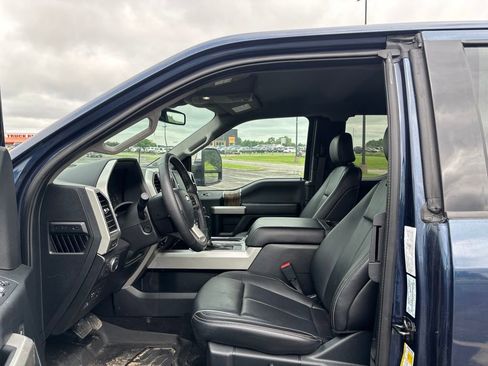 Used 2020 Ford F150 Lariat w/ Equipment Group 502A Luxury AWD/4WD image 9