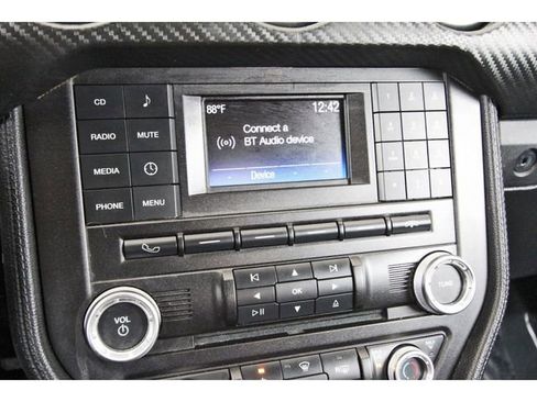 Used 2018 Ford Mustang Coupe w/ Black Accent Pkg RWD image 21