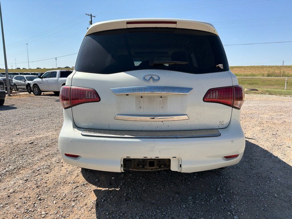 Used 2013 INFINITI QX56 4WD w/ Theater Pkg image 4