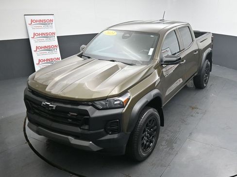 Used 2023 Chevrolet Colorado Trail Boss image 26