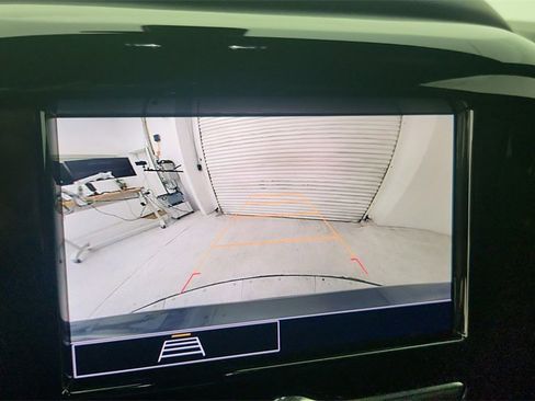 Certified 2023 Chevrolet Traverse LT image 54