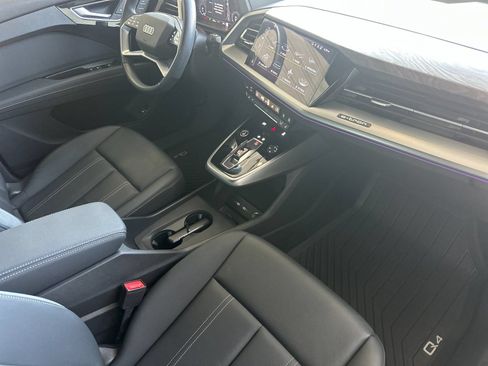 Used 2023 Audi Q4 e-tron Premium Plus w/ Premium Plus AWD/4WD image 17