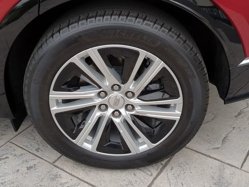 Certified 2024 Cadillac Lyriq Tech AWD/4WD image 32