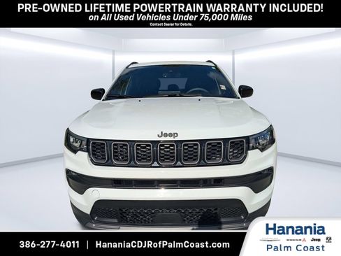 Used 2026 Jeep Compass Latitude w/ Quick Order Package 29K AWD/4WD image 9