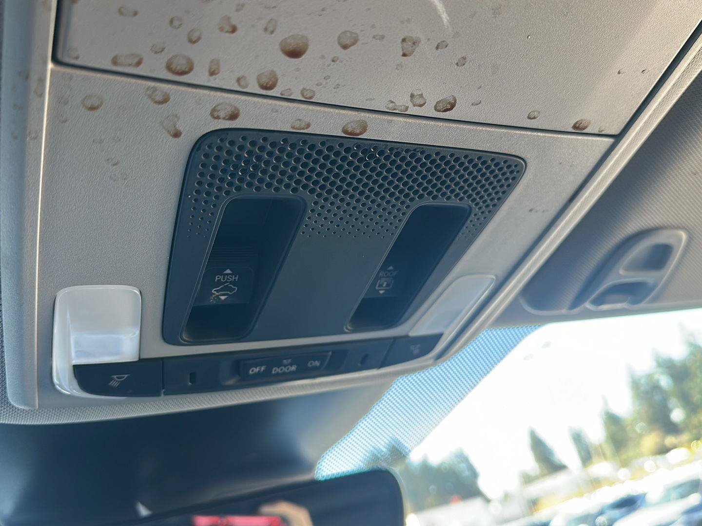 Used 2024 Honda Pilot Touring image 16