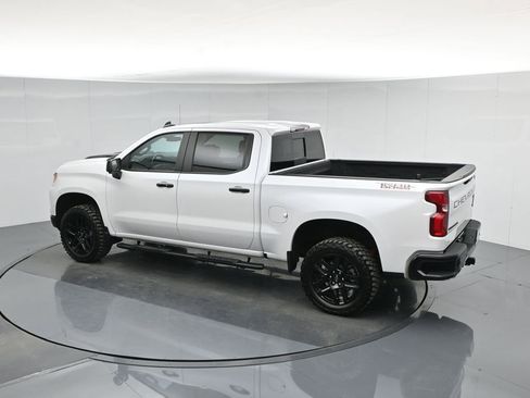 Used 2024 Chevrolet Silverado 1500 LT Trail Boss w/ LT Trail Boss Premium Package image 46