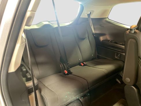 Used 2023 Subaru Ascent Premium w/ Convenience Package image 26