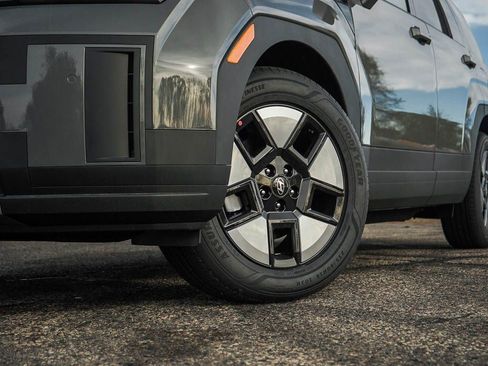 New 2026 Hyundai Santa Fe SE image 6