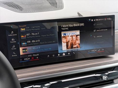 New 2026 BMW X7 xDrive40i w/ Premium Package image 12