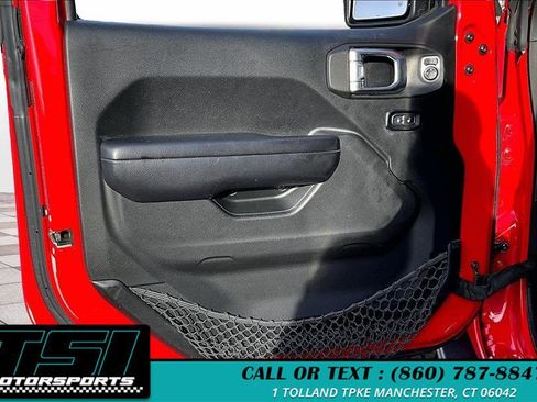 Used 2019 Jeep Wrangler Sport image 23