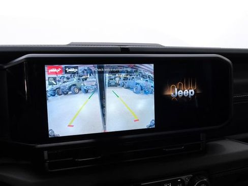 Used 2025 Jeep Gladiator Rubicon w/ Safety Group image 64
