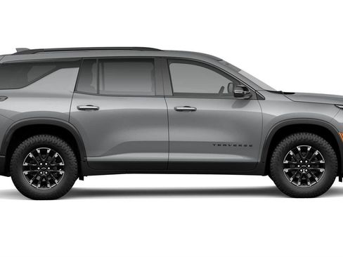 New 2026 Chevrolet Traverse Z71 w/ Driver Confidence Package AWD/4WD image 3