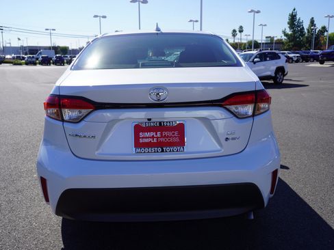 New 2026 Toyota Corolla LE image 9