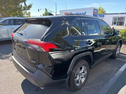 Used 2025 Toyota RAV4 XLE w/ Convenience Package AWD/4WD image 3