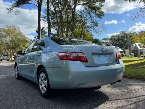 Used 2009 Toyota Camry LE image 6