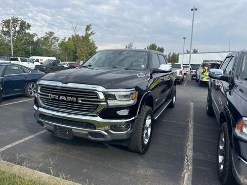Used 2022 RAM 1500 Laramie AWD/4WD image 13
