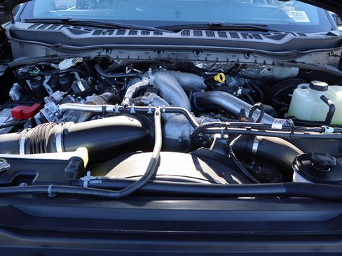 New 2026 Ford F250 XLT w/ XLT Premium Package image 21