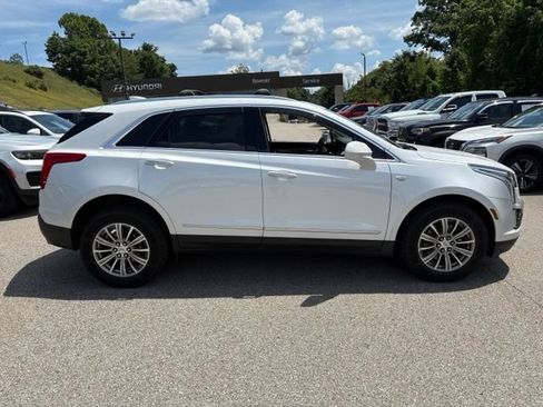 Used 2019 Cadillac XT5 Luxury AWD/4WD image 8