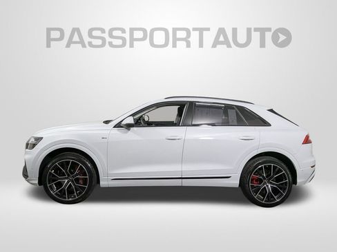 Used 2023 Audi Q8 Premium Plus w/ Premium Plus Package image 2
