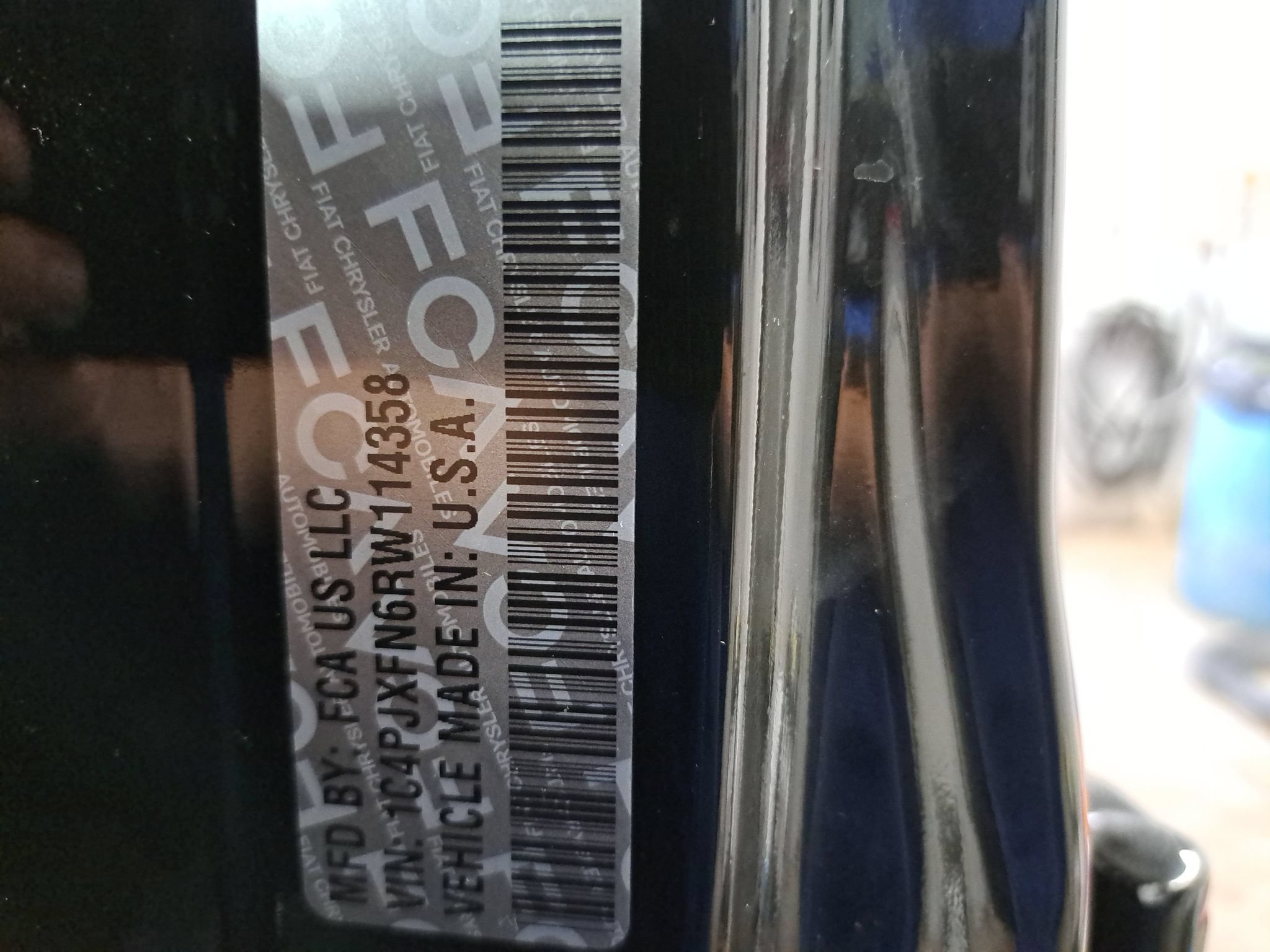 Certified 2024 Jeep Wrangler Unlimited Rubicon w/ Technology Group AWD/4WD image 34