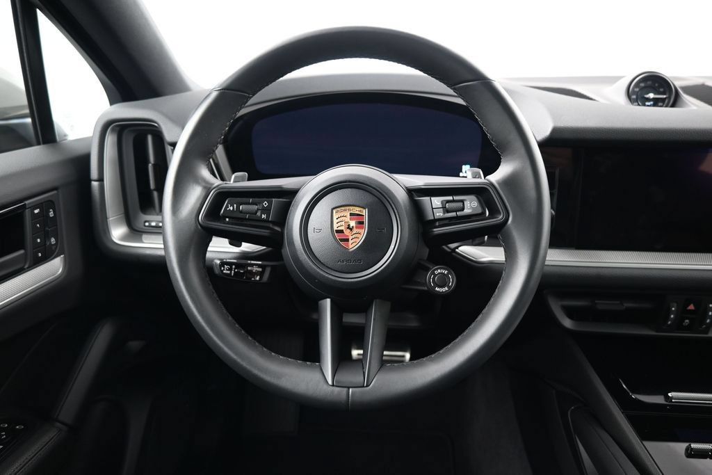 Certified 2026 Porsche Cayenne Coupe AWD/4WD image 13