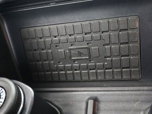 Used 2025 Ford Expedition Platinum image 35