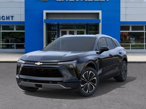 New 2026 Chevrolet Blazer EV LT image 30