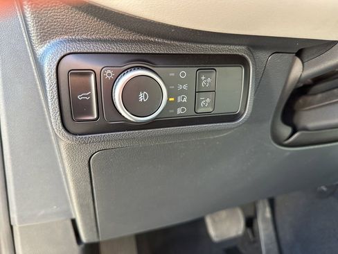 New 2026 Ford Explorer Active w/ Active Comfort Package image 15