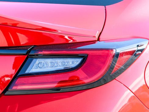 Used 2022 Toyota GR86 Premium image 10