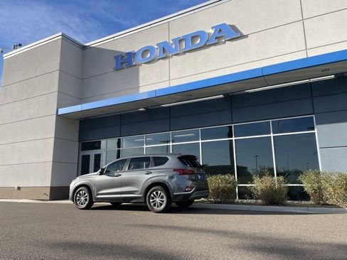 Used 2019 Hyundai Santa Fe SE image 21