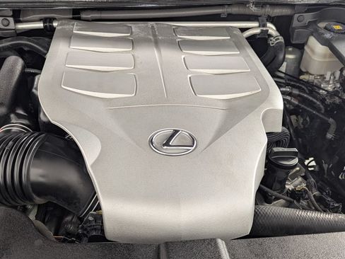 Used 2020 Lexus GX 460 Premium w/ Premium Package AWD/4WD image 11
