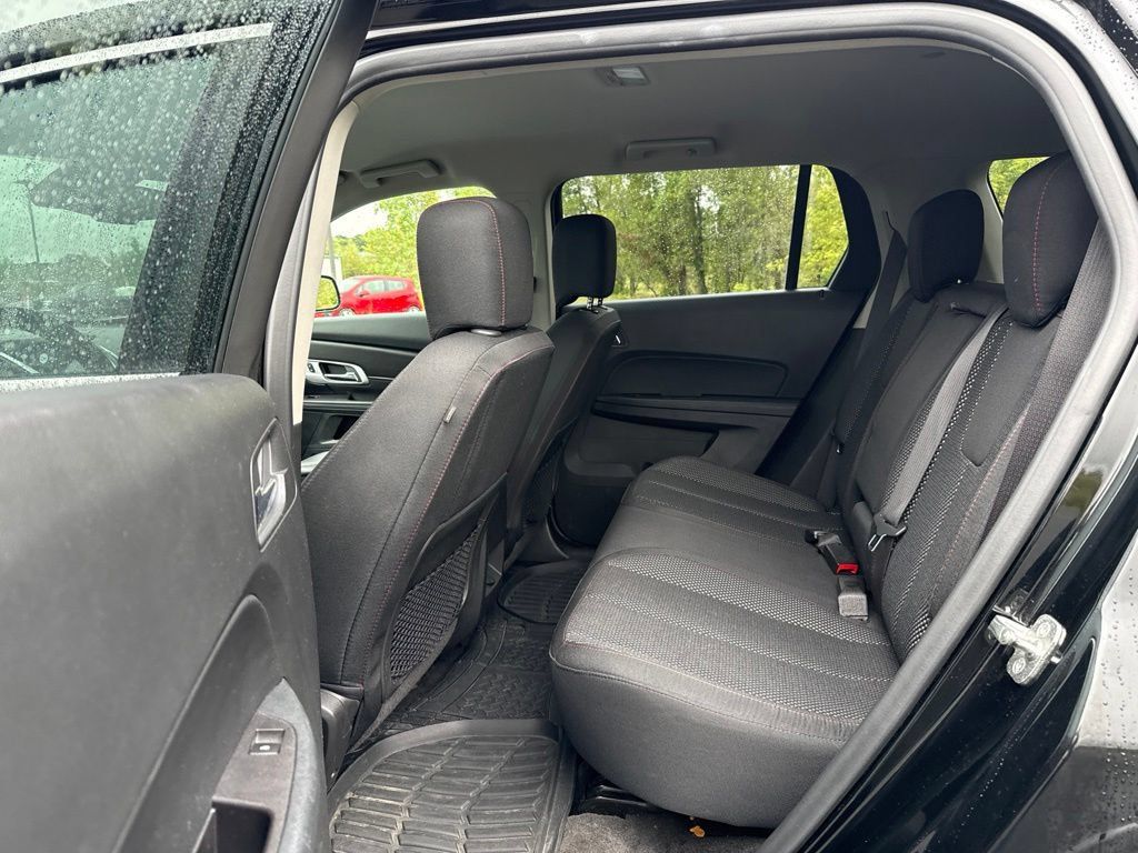 Used 2016 GMC Terrain SLE AWD/4WD image 9