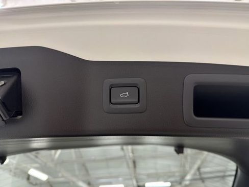 Used 2023 MAZDA CX-5 AWD 2.5 S w/ Preferred Package image 17