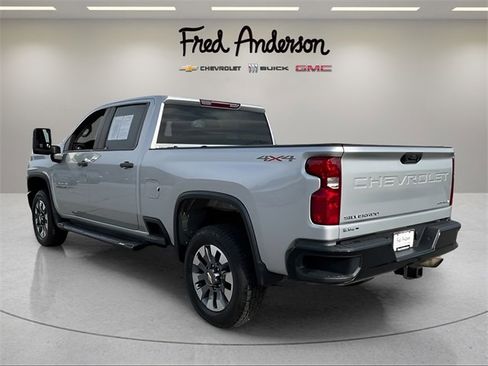 Used 2023 Chevrolet Silverado 2500 Custom w/ Custom Convenience Package image 18